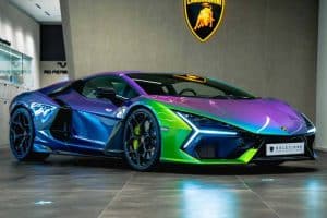 color-changing-lamborghini-revuelto-for-sale