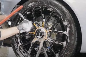 detailer-has-to-clean-a-4-million-valkyrie-he-was- (7)
