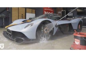 detailer-has-to-clean-a-4-million-valkyrie-he-was- (8)