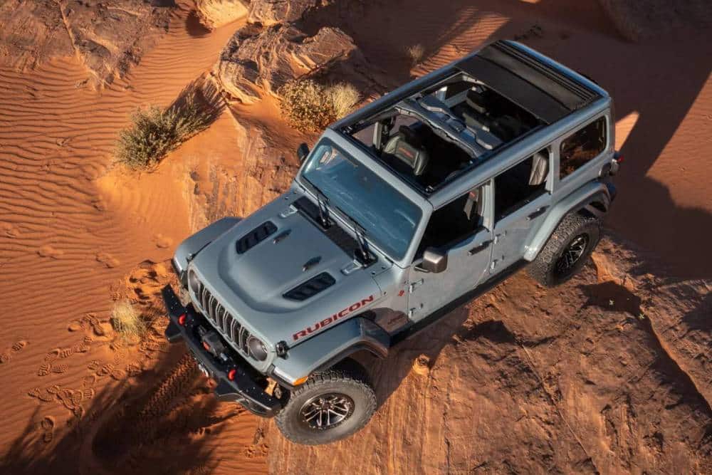 https://cdn.autogreeknews.gr/wp-content/uploads/2025/05/jeep-wrangler-rubicon-final-edition-04.jpg
