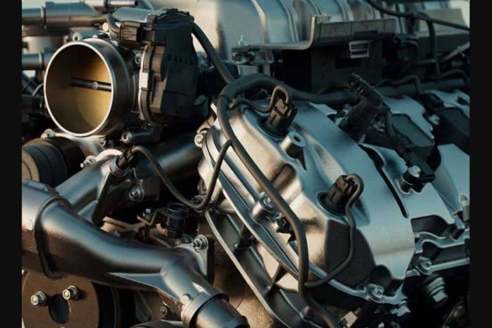 https://cdn.autogreeknews.gr/wp-content/uploads/2025/05/mustang-gtd-cutaway-02.jpg