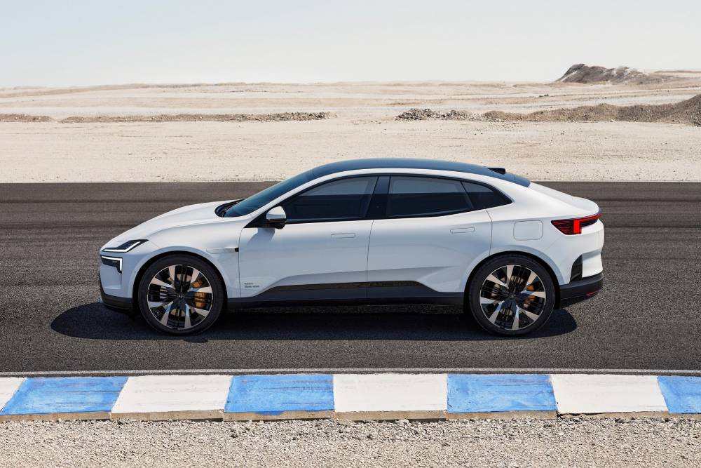 https://cdn.autogreeknews.gr/wp-content/uploads/2025/06/2026-polestar-4-debuts-sales-in-the-us-prices-star.jpg
