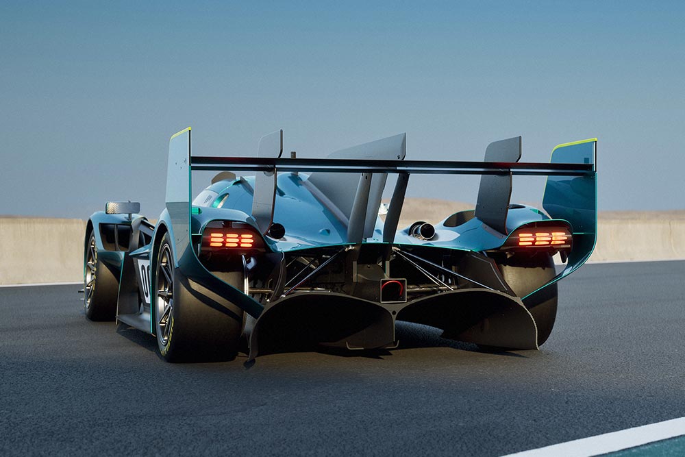 https://cdn.autogreeknews.gr/wp-content/uploads/2025/06/Aston-Martin-Valkyrie-LM_18.jpg