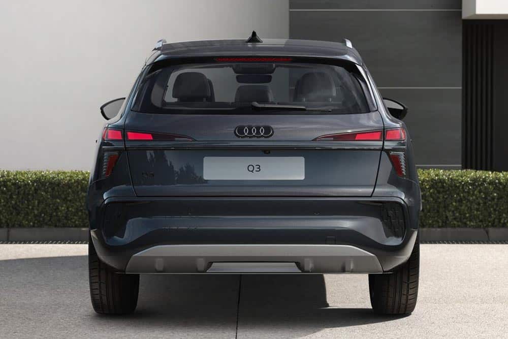 https://cdn.autogreeknews.gr/wp-content/uploads/2025/06/Audi-Q3-advanced-2.jpg