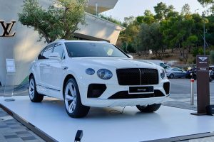 Bentayga-Hybrid-photo3