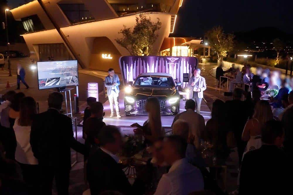 https://cdn.autogreeknews.gr/wp-content/uploads/2025/06/Bentley-Soiree_guests_.jpg