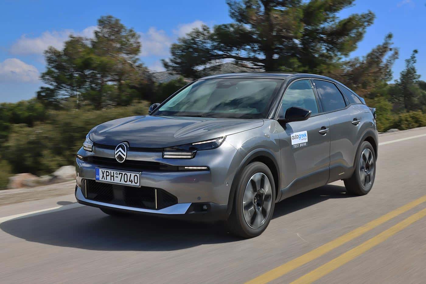 Άνετο και στην αγορά του το νέο Citroen C4 Hybrid