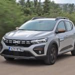 Dacia-Sandero-Stepway-kinisi