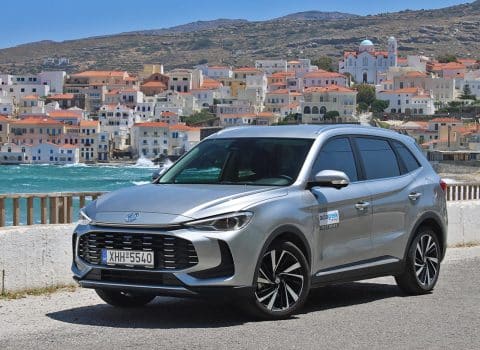 Γράφει ιστορία με τέτοιες τιμές το MG ZS Max