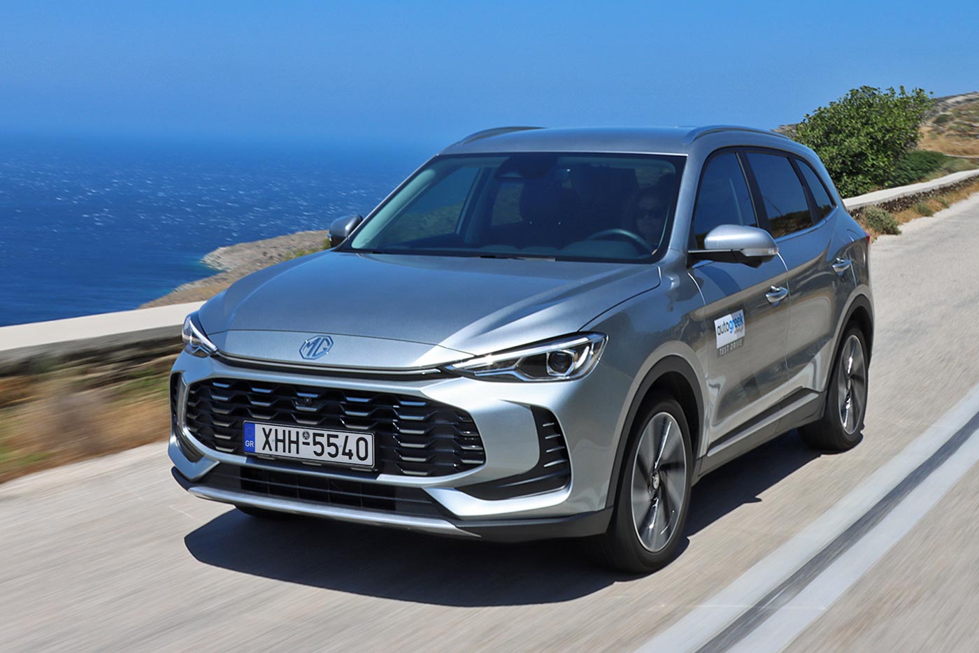 Πίνεις νερό στο νέο MG ZS Max Hybrid+ με τέτοια τιμή