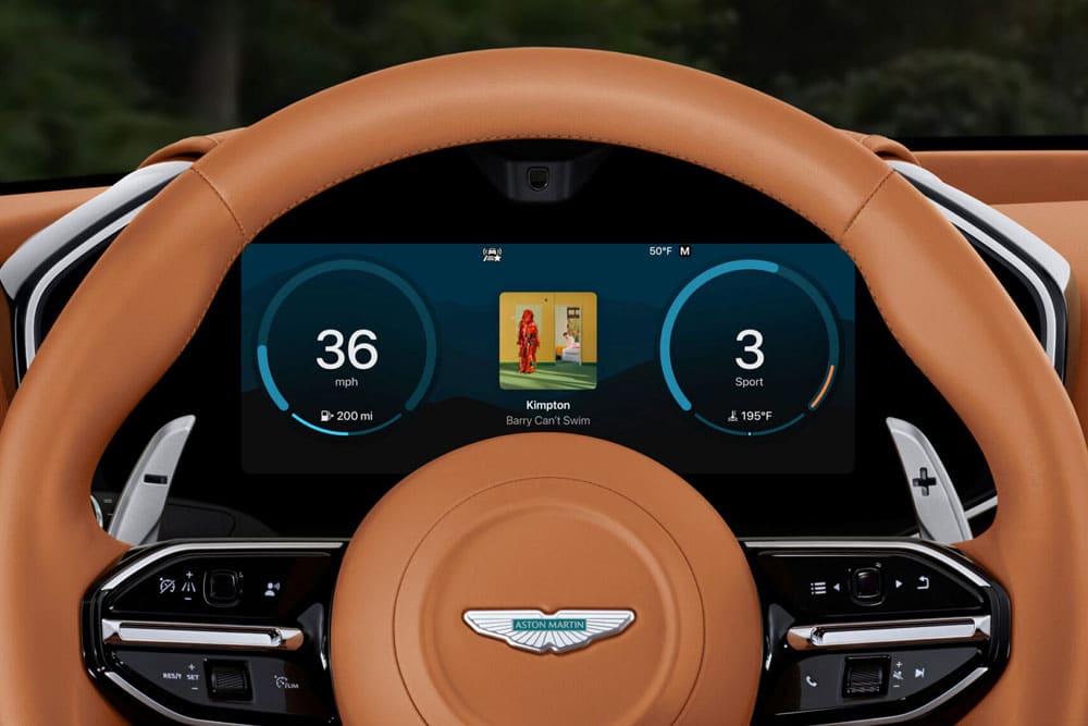 https://cdn.autogreeknews.gr/wp-content/uploads/2025/06/New-Apple-CarPlay_1.jpg