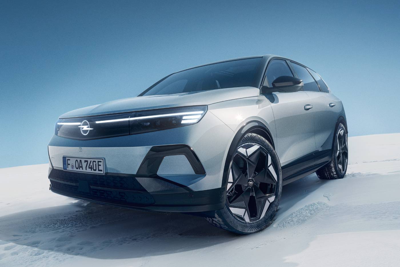 Νέο Opel Grandland Electric AWD με ιπποδύναμη-ρεκόρ
