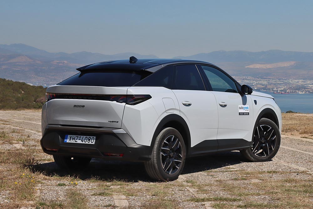 https://cdn.autogreeknews.gr/wp-content/uploads/2025/06/Peugeot-3008-1.2-Hybrid-GT-13.jpg
