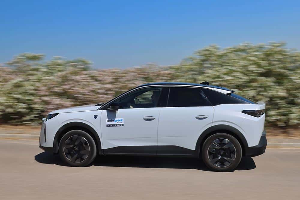 https://cdn.autogreeknews.gr/wp-content/uploads/2025/06/Peugeot-3008-1.2-Hybrid-GT-7.jpg