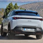 Peugeot 3008 1.2 Hybrid GT (9)