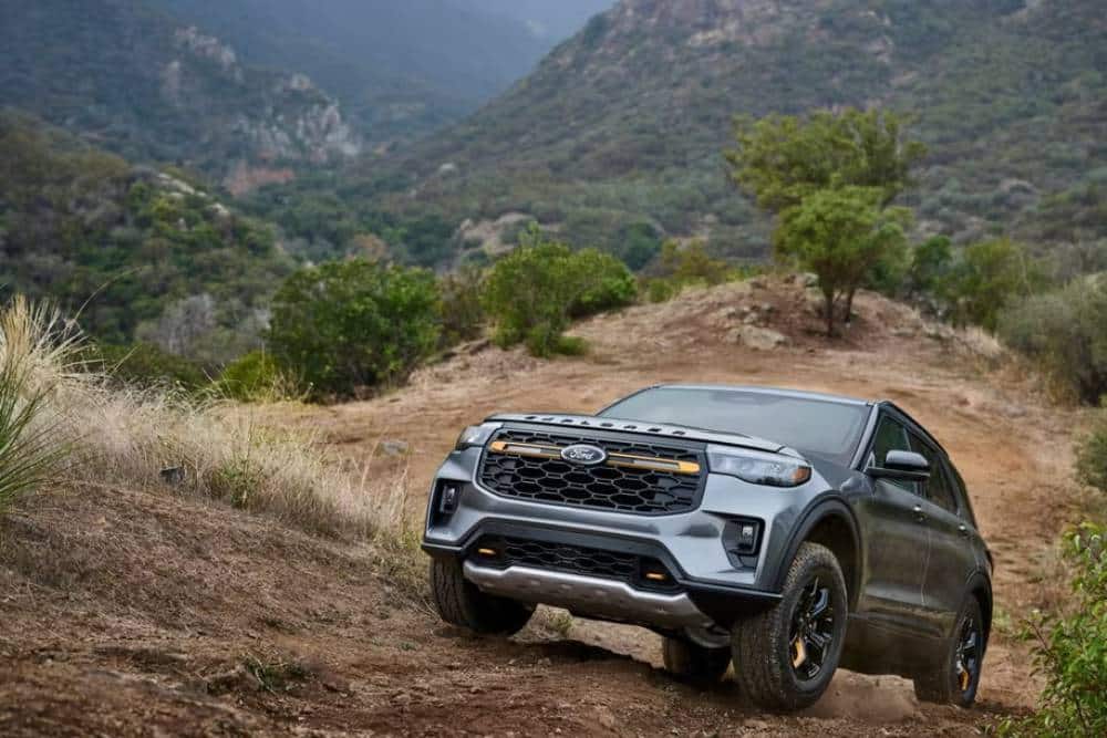 https://cdn.autogreeknews.gr/wp-content/uploads/2025/06/ford-explorer-tremor-04.jpg