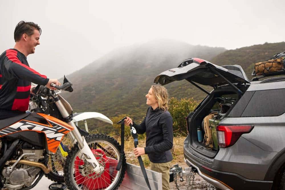 https://cdn.autogreeknews.gr/wp-content/uploads/2025/06/ford-explorer-tremor-11.jpg