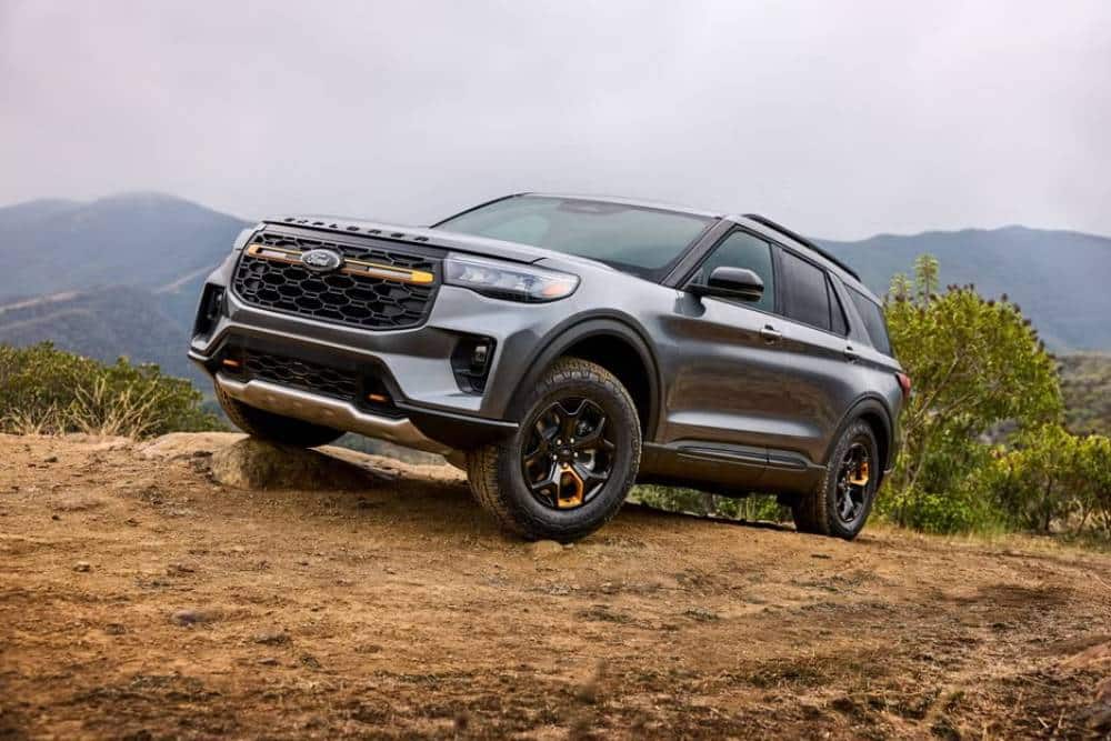 https://cdn.autogreeknews.gr/wp-content/uploads/2025/06/ford-explorer-tremor.jpg
