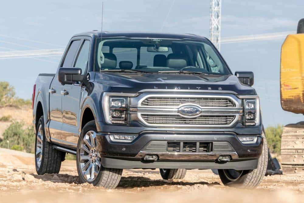 https://cdn.autogreeknews.gr/wp-content/uploads/2025/06/ford_f-150_limited_supercrew_powerboost_hybrid_19.jpg