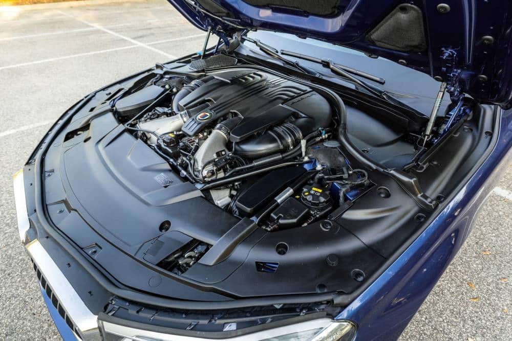 https://cdn.autogreeknews.gr/wp-content/uploads/2025/06/gorgeous-alpina-b7-xdrive-for-sale-in-the-us-biddi-8.jpg