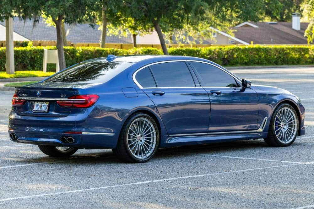 https://cdn.autogreeknews.gr/wp-content/uploads/2025/06/gorgeous-alpina-b7-xdrive-for-sale-in-the-us-biddi-9.jpg