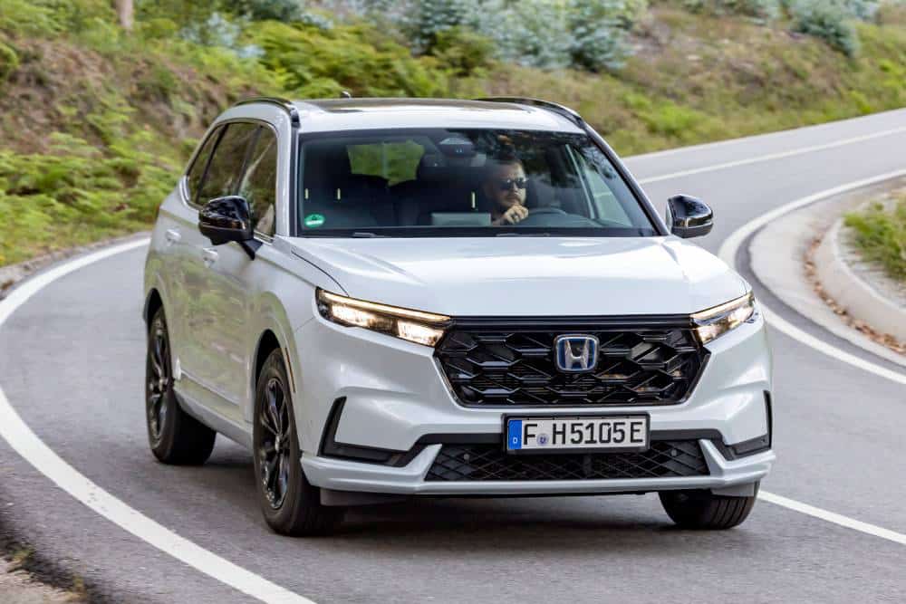 https://cdn.autogreeknews.gr/wp-content/uploads/2025/06/honda_cr-v_e-phev_63.jpg