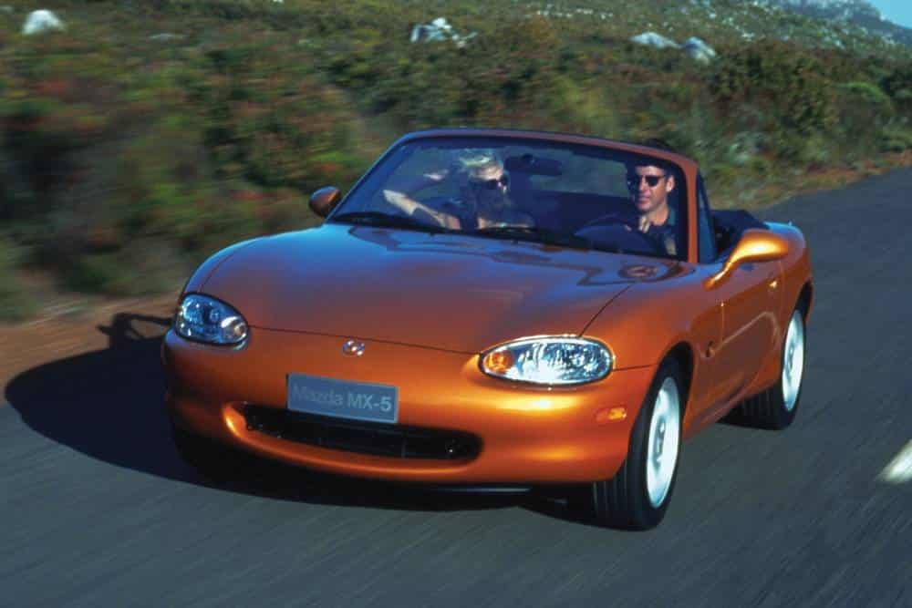 https://cdn.autogreeknews.gr/wp-content/uploads/2025/06/mazda_mx-5_1.jpg
