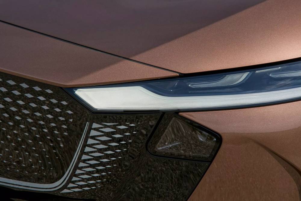 https://cdn.autogreeknews.gr/wp-content/uploads/2025/07/2025-Mazda-6e-Europe-Gallery-1-19-2048x1365-1.jpg