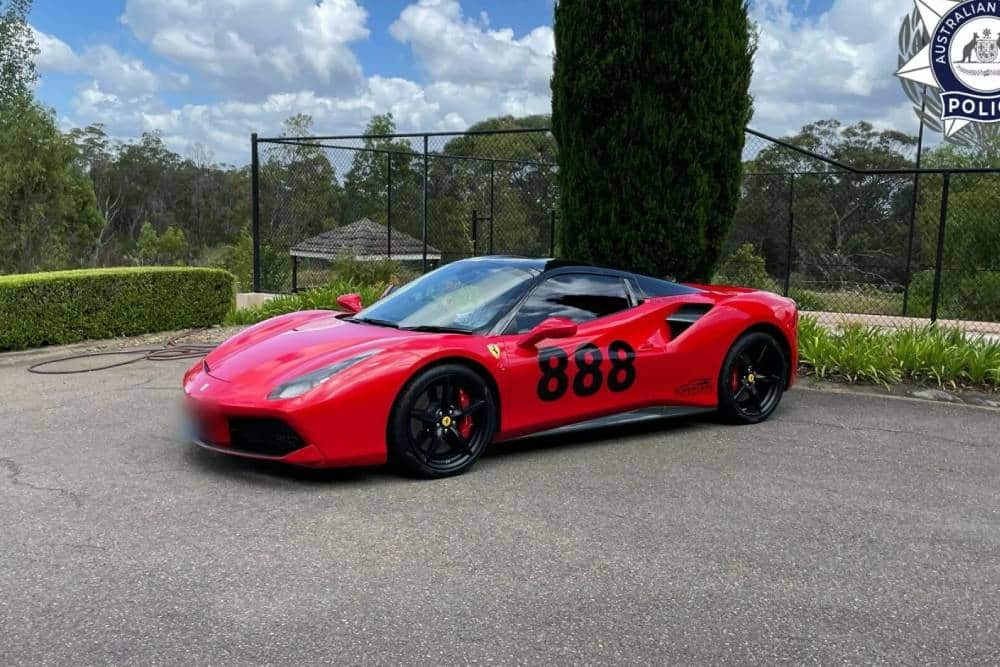 https://cdn.autogreeknews.gr/wp-content/uploads/2025/07/Australian-Police-Seize-Supercars-17_result22-2048.jpg