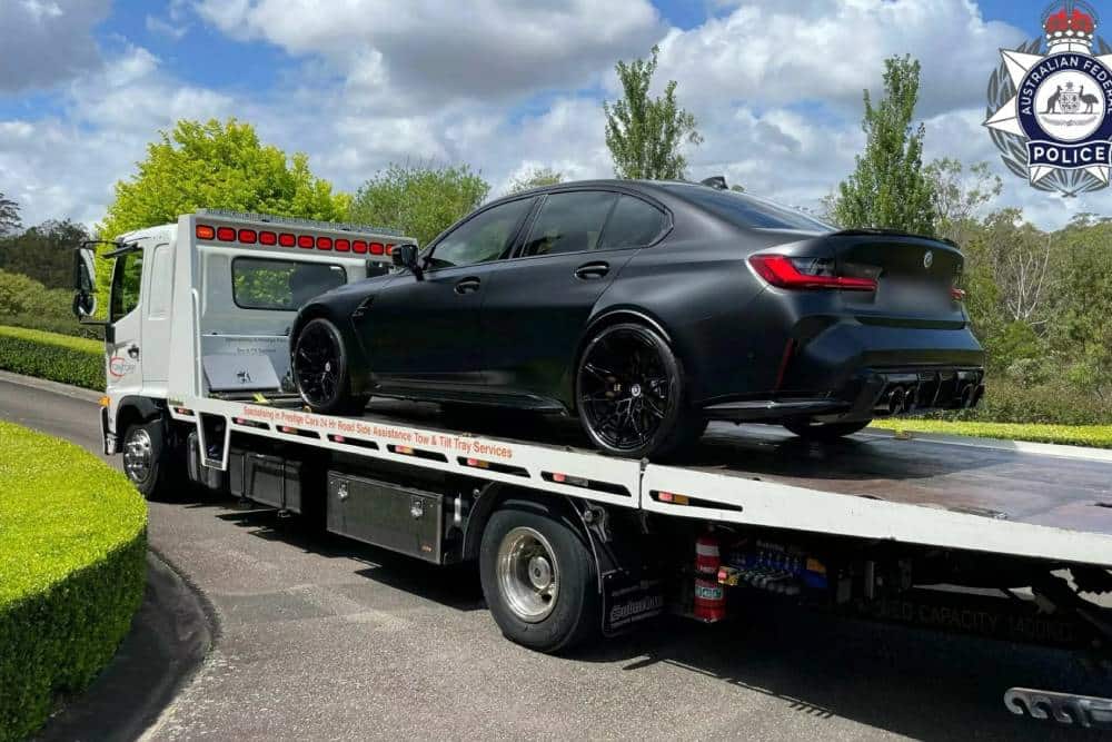 https://cdn.autogreeknews.gr/wp-content/uploads/2025/07/Australian-Police-Seize-Supercars-18_result22-2048.jpg