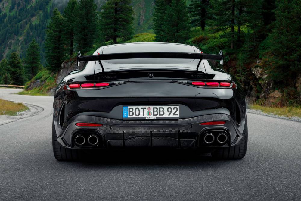 https://cdn.autogreeknews.gr/wp-content/uploads/2025/07/BRABUS201000_GT6320E20Performance_Outdoor_klein-3.jpg