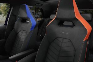 DB2025AU00967_medium (1)