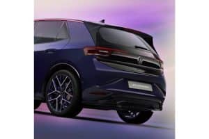 DB2025AU00984_medium (1)