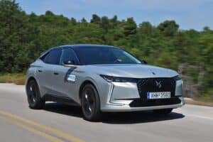 DS 4 1.2 Hybrid 145 (1)