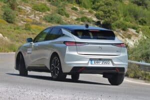 DS 4 1.2 Hybrid 145 (23)