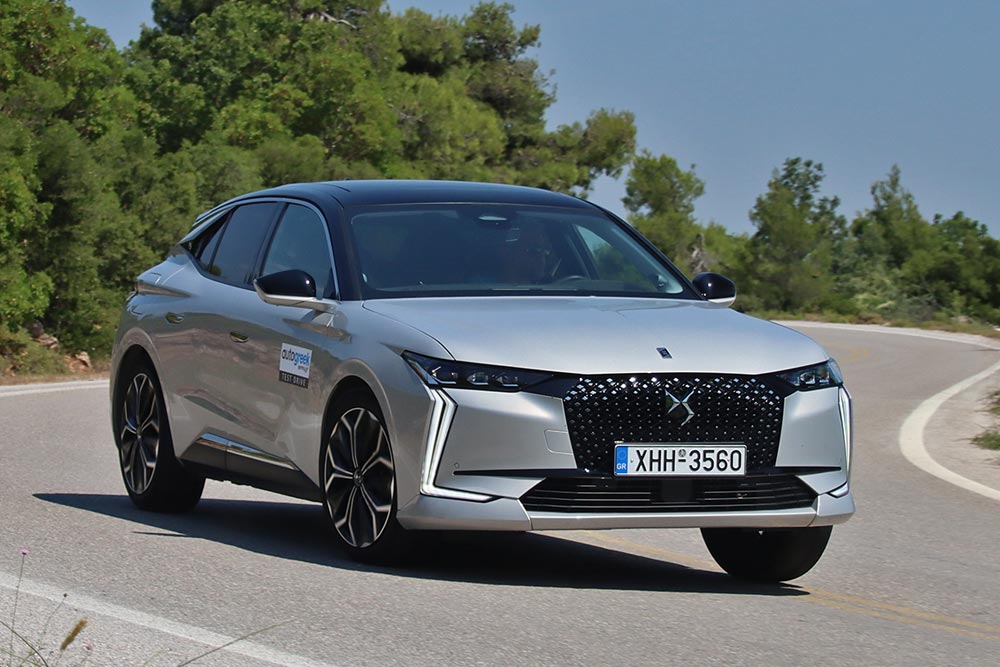 https://cdn.autogreeknews.gr/wp-content/uploads/2025/07/DS-4-1.2-Hybrid-145-27.jpg