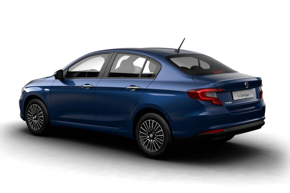 https://cdn.autogreeknews.gr/wp-content/uploads/2025/07/Fiat-Tipo-Sedan-2025-rear.jpg