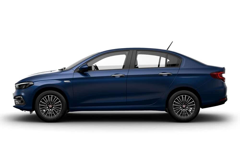 https://cdn.autogreeknews.gr/wp-content/uploads/2025/07/Fiat-Tipo-Sedan-2025-side.jpg