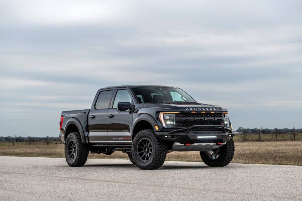 https://cdn.autogreeknews.gr/wp-content/uploads/2025/07/Hennessey-VelociRaptoR-1000-Ford-Raptor-R-9-1024x6-1.jpg