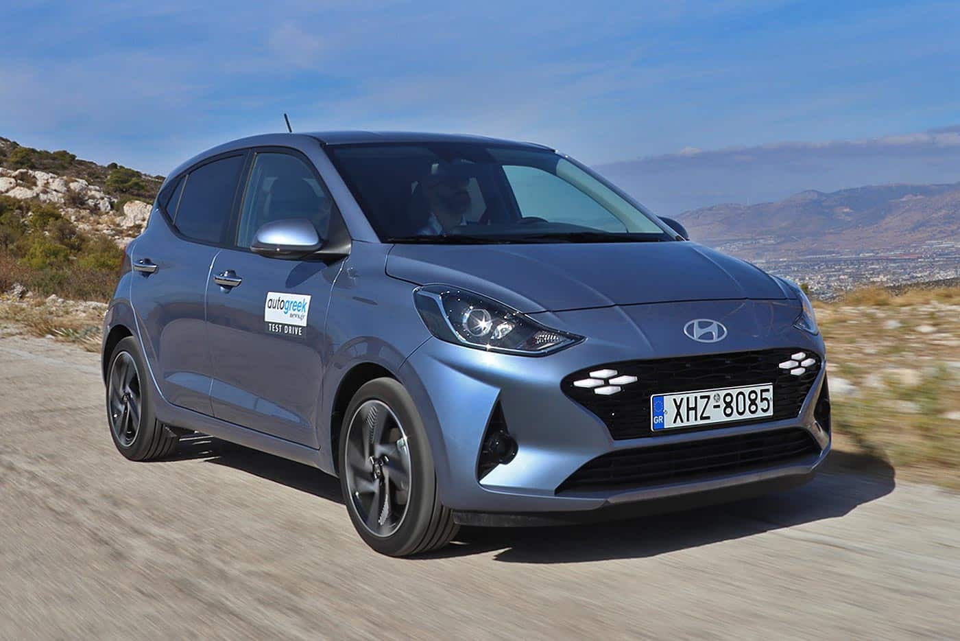 https://cdn.autogreeknews.gr/wp-content/uploads/2025/07/Hyundai-i10-1.2-AMT-MY25-1.jpg