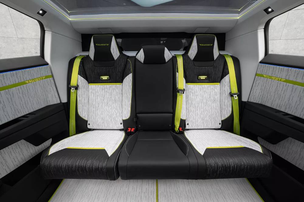 https://cdn.autogreeknews.gr/wp-content/uploads/2025/07/Mansory-Tesla-Cybertruck-Elongation-Evo-21.jpg
