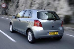 Toyota-Yaris-2005-(10)