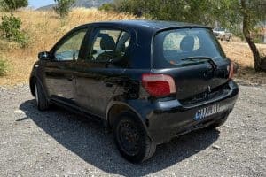 Toyota-Yaris-aggelia-(1)