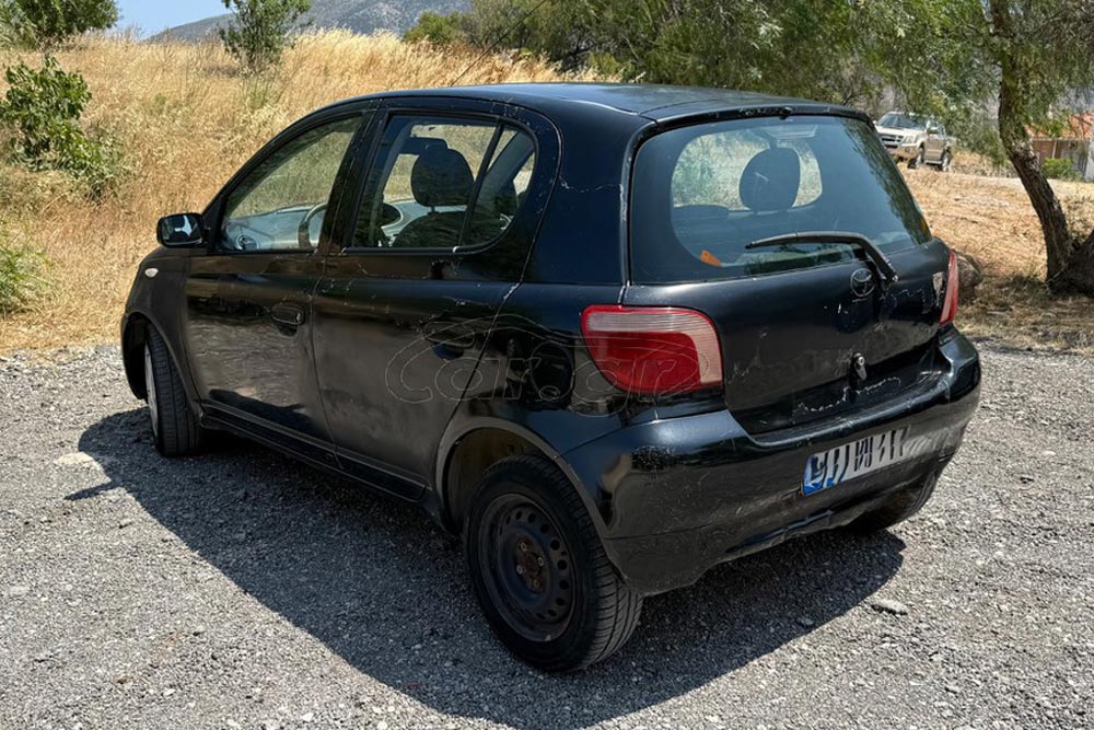 https://cdn.autogreeknews.gr/wp-content/uploads/2025/07/Toyota-Yaris-aggelia-1.jpg