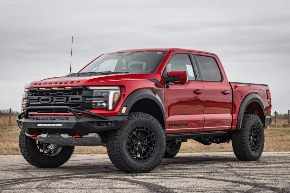 https://cdn.autogreeknews.gr/wp-content/uploads/2025/07/ford-velociraptor-1000-02.jpg