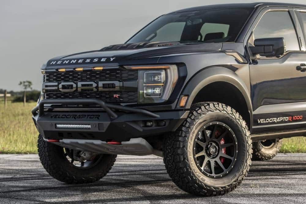https://cdn.autogreeknews.gr/wp-content/uploads/2025/07/ford-velociraptor-1000-08.jpg
