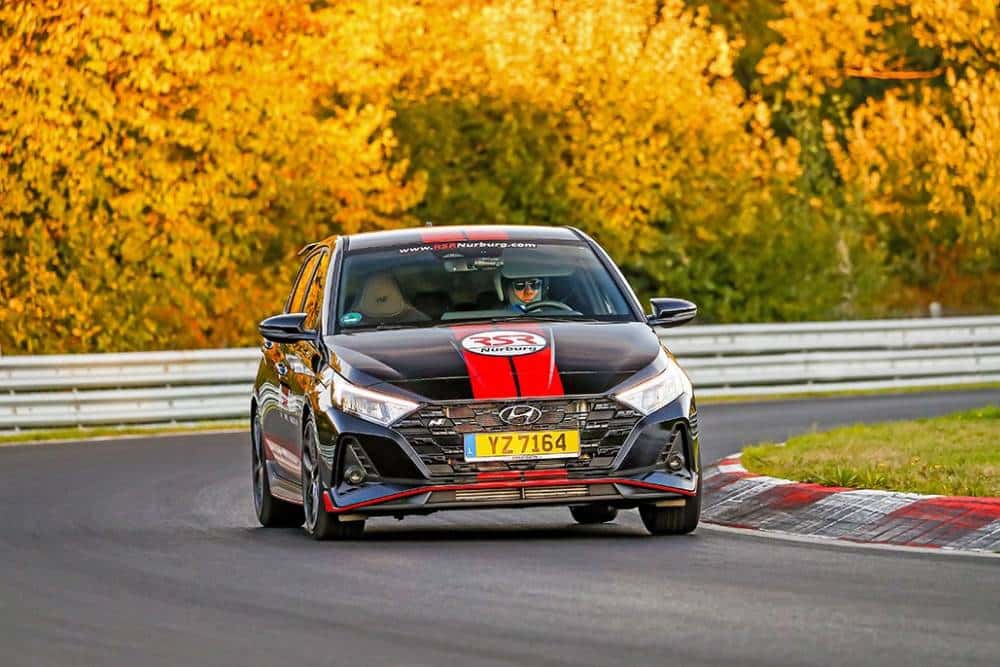 https://cdn.autogreeknews.gr/wp-content/uploads/2025/07/hyundai-i20-n-nurburgring-03.jpg