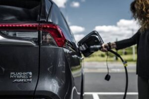 «Γκαζοζέν» τα plug-in υβριδικά σε πραγματικές συνθήκες