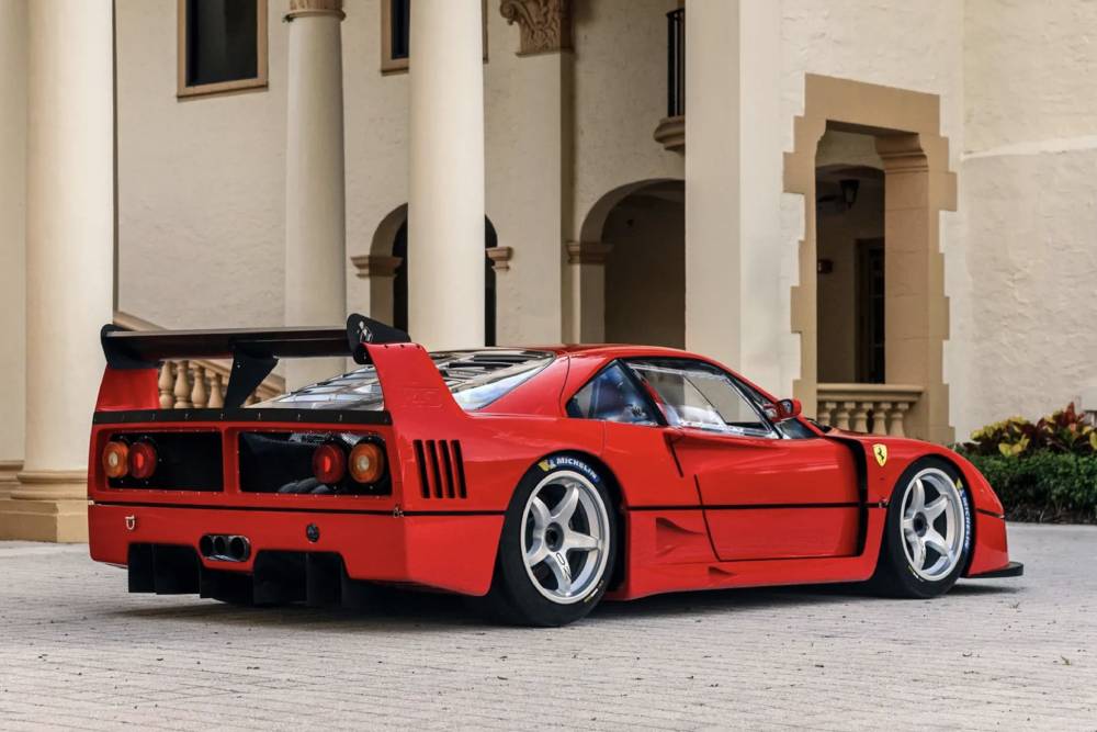 https://cdn.autogreeknews.gr/wp-content/uploads/2025/07/ultra-rare-ferrari-f40-with-760-horsepower-might-f-2.jpg