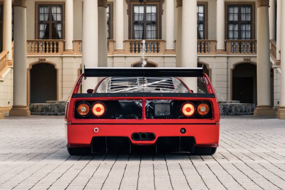 https://cdn.autogreeknews.gr/wp-content/uploads/2025/07/ultra-rare-ferrari-f40-with-760-horsepower-might-f-5.jpg